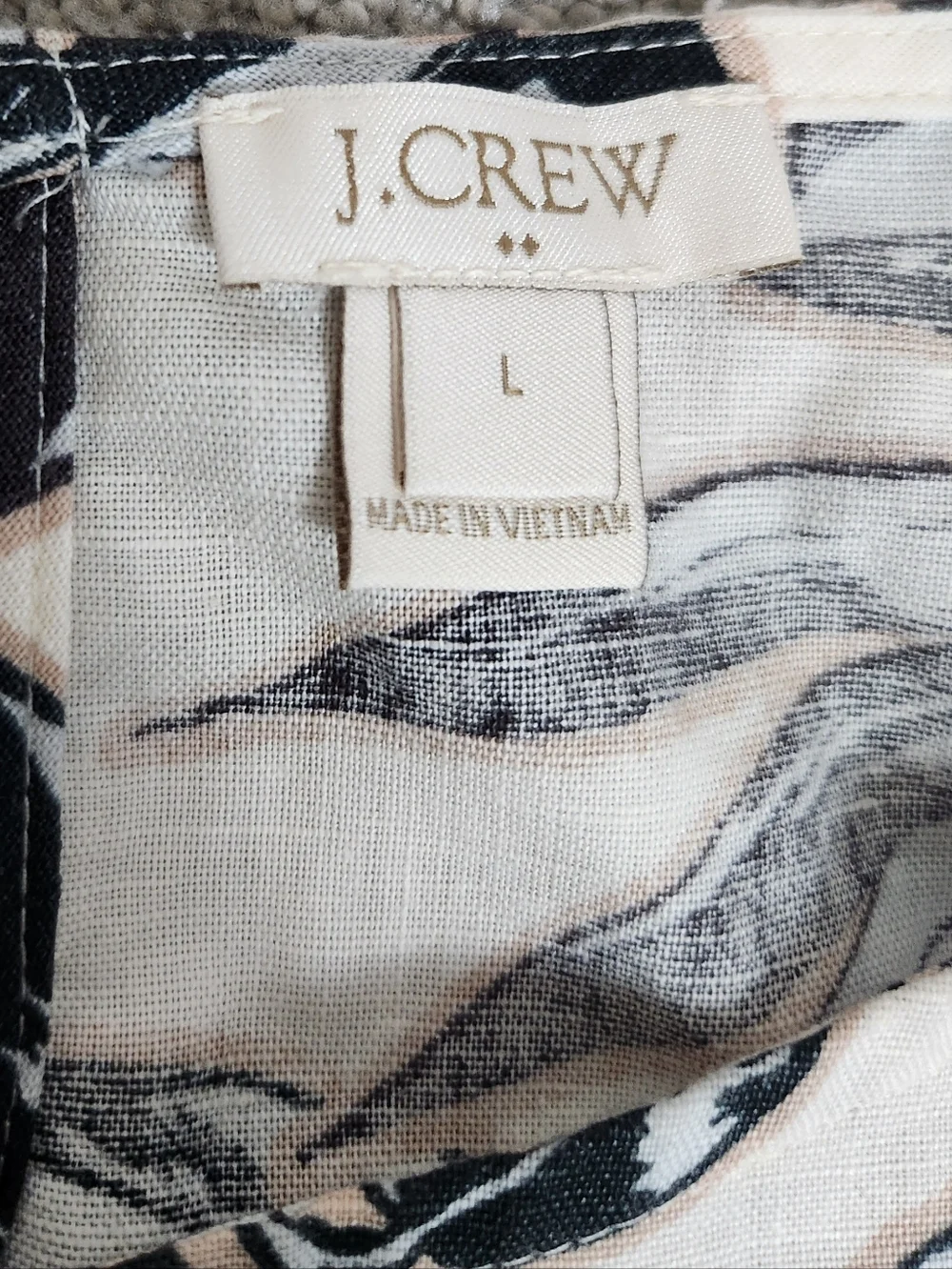 J Crew Linen Cotton Blend Short Sleeve Shirt Lightweight Tropical Top Size Large - Picture 8 of 10